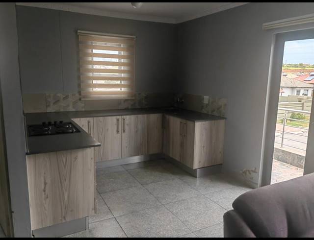 5 BEDROOM HOUSE FOR SALE IN RIVERSIDE VIEW EXT 35